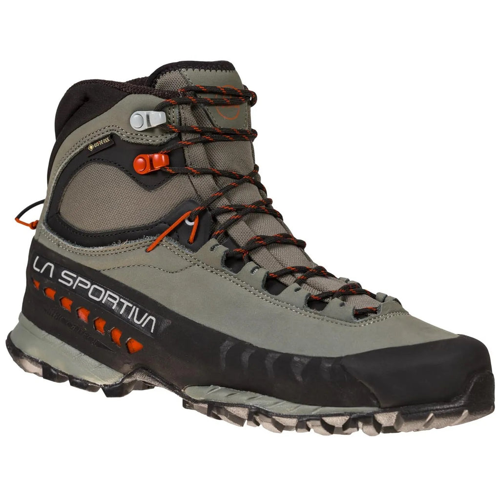 La sportiva deals hiking boots